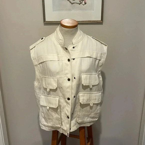 Anthropologie - Silky Utility Vest - Ivory - Size Small - Gently Used!! - Picture 6 of 15